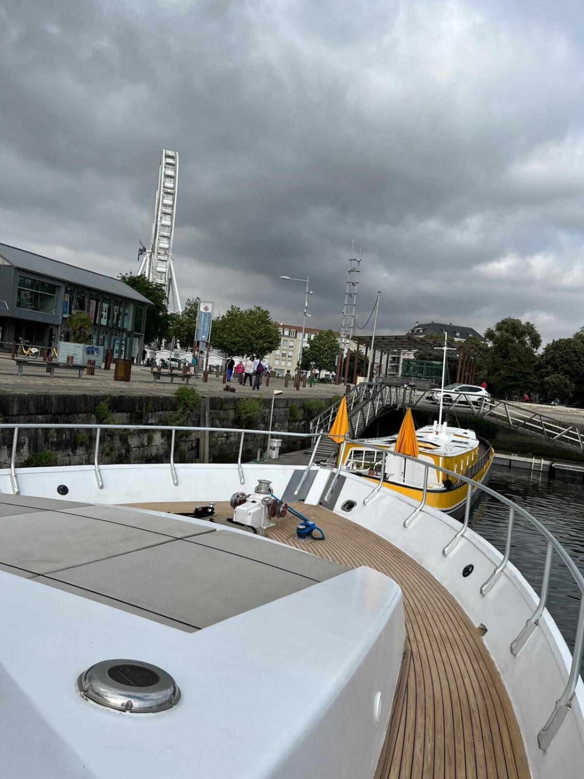 Hotel Yacht Aquamarina Vieux Port La Rochelle La Rochelle  Zewnętrze zdjęcie