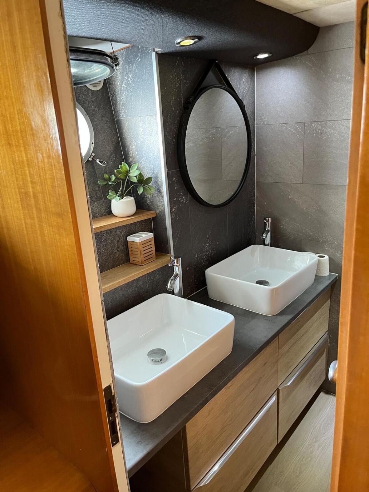 Hotel Yacht Aquamarina Vieux Port La Rochelle La Rochelle  Zewnętrze zdjęcie